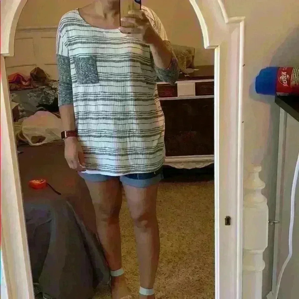 Entro Light Weight Tunic